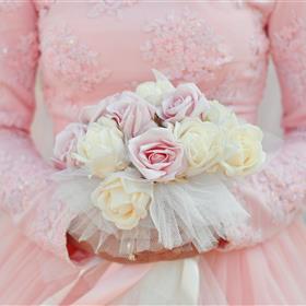 fwthumbdress-bouquet-flowers-hd-wallpaper.jpg